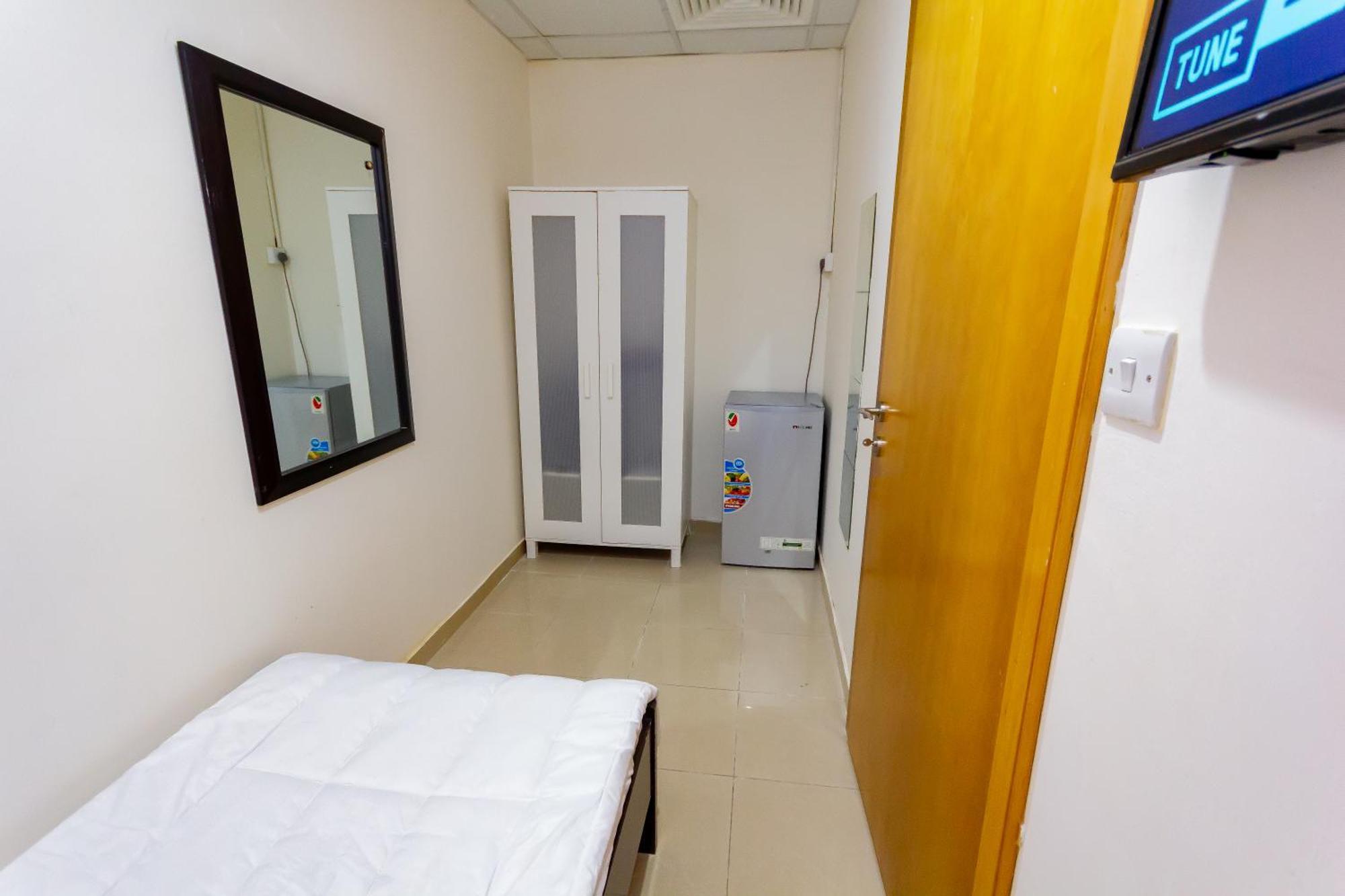 Small Budget Rooms For 'Girls' Only In Dubai, Marina Exterior foto